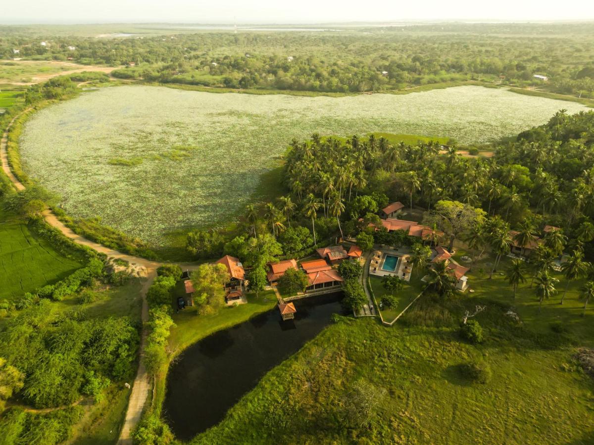 Malala Retreat Hotel Hambantota Ngoại thất bức ảnh