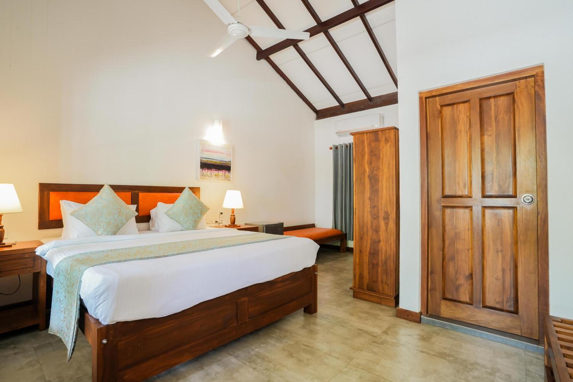 Malala Retreat Hotel Hambantota Ngoại thất bức ảnh