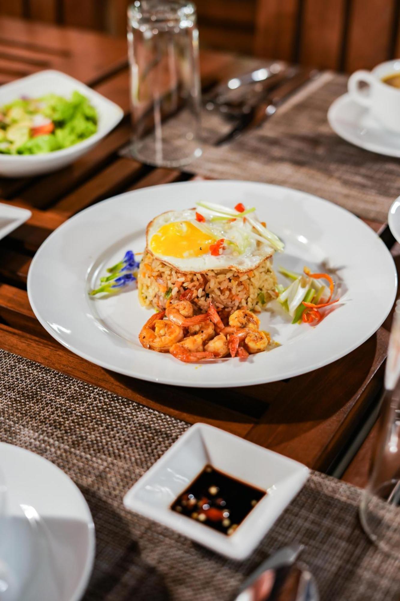 Malala Retreat Hotel Hambantota Ngoại thất bức ảnh